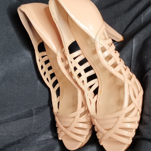 Nine West SpeedUp Size 10M Heels - Picture 2 of 10